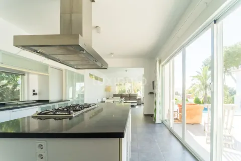 Haus 400 m² in Altea