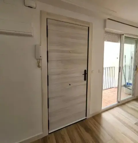 Pis de 44 m² a Riba-roja de Túria (2/10)