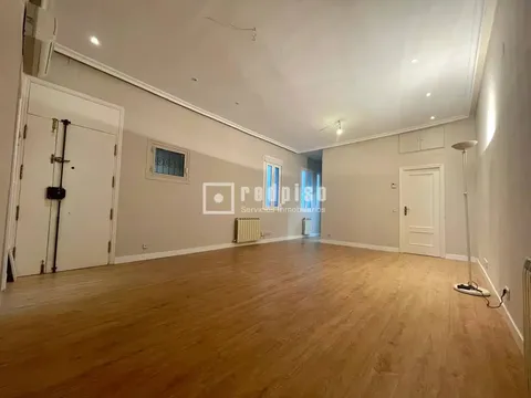 Wohnung 100 m² in Madrid