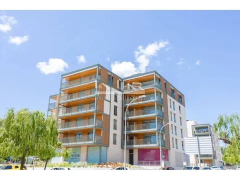 Appartement 74 m² à Vic