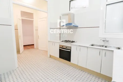 Pis de 197 m² a Terrassa