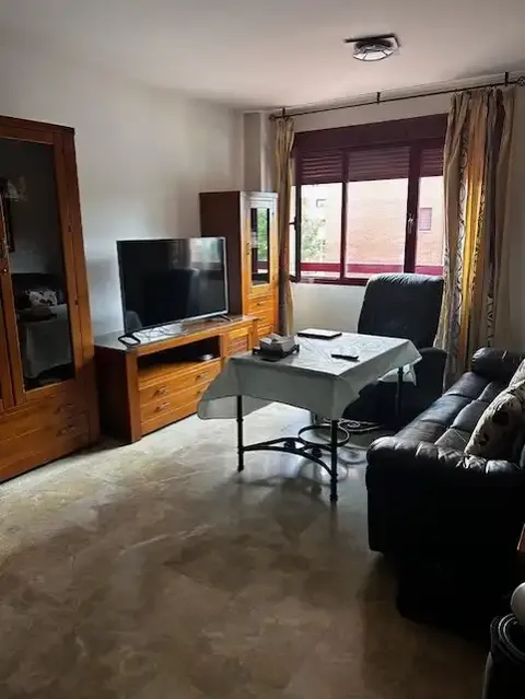 Pis de 100 m² a Còrdova