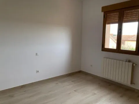 Casa de 270 m² a Prádena