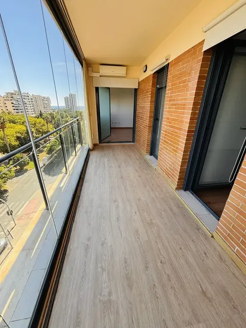 Pis de 100 m² a Alacant