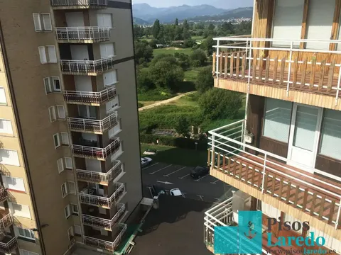 Pis de 85 m² a Laredo