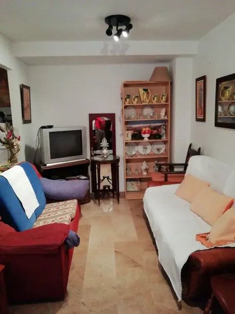 Flat 65 m² in Granada