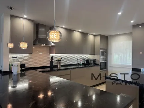 Pis de 167 m² a Estepona