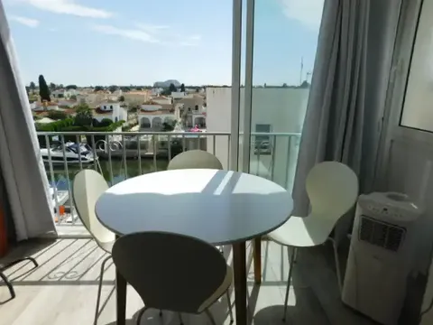Piso de 32 m² en Castelló d'Empúries