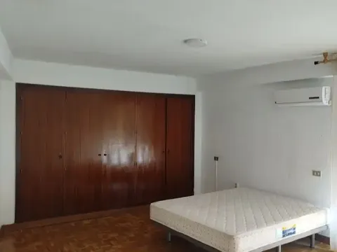 Pis de 230 m² a Granada
