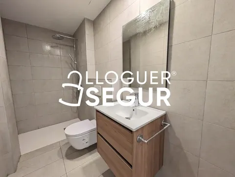 Pis de 68 m² a Barberà del Vallès