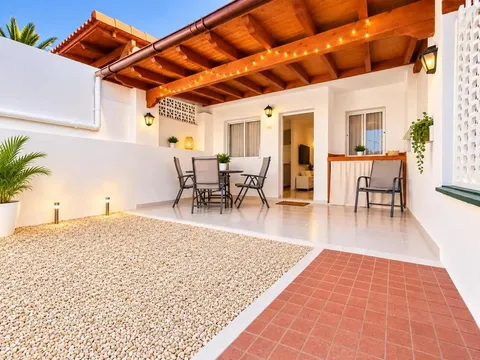 Maison 66 m² à San Bartolomé de Tirajana