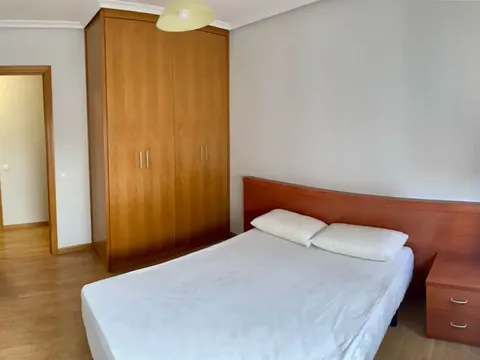 Pis de 75 m² a Logronyo