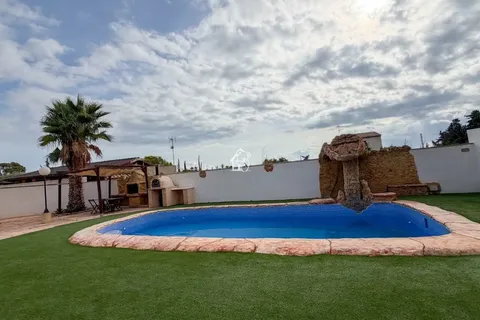Casa de 80 m² a Oriola