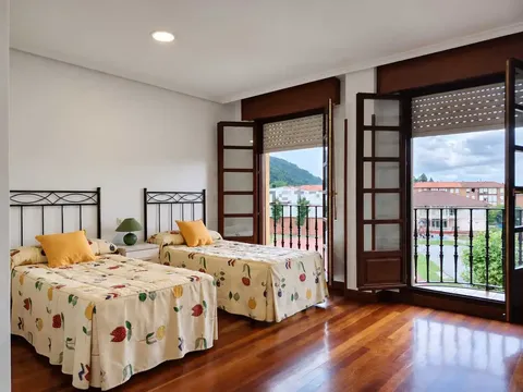 Wohnung 100 m² in Cabezón de la Sal