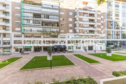 Apartamento 104 m² em Madrid