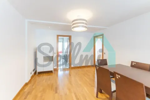 Appartamento 98 m² a Oviedo