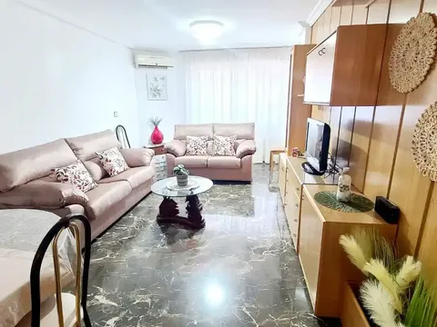 Piso de 100 m² en Jaén