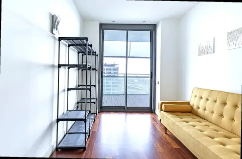 Flat 102 m² in Barcelona