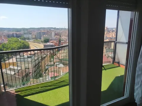 Pis de 100 m² a Girona