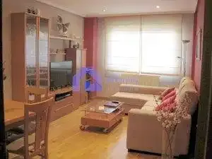 Wohnung 80 m² in Valencia de Don Juan