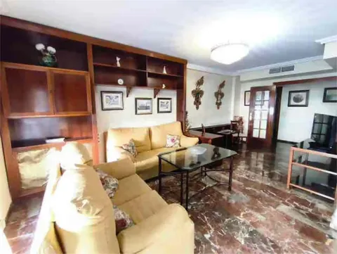 Pis de 165 m² a Còrdova
