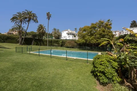 Piso de 80 m² en Marbella