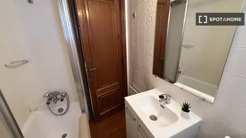 Habitació de lloguer, Madrid