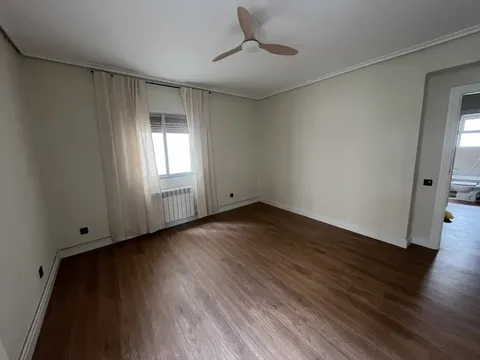 Pis de 70 m² a Logronyo