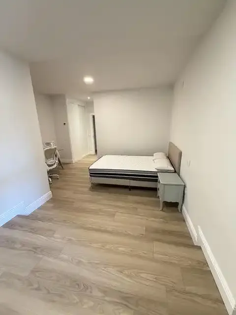 Quarto para alugar, Segovia