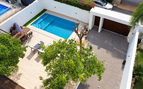 Casa de 390 m² en Estepona