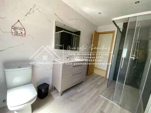 Casa de 300 m² a Lucena