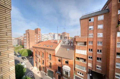 Appartamento 93 m² a Valladolid