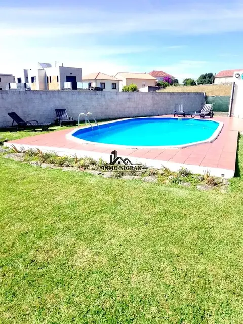 Casa de 247 m² a Vigo