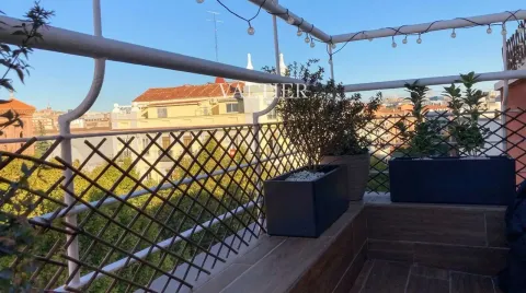 Wohnung 98 m² in Madrid