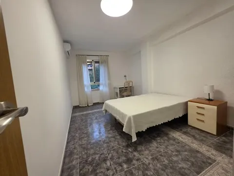 Pis de 90 m² a València