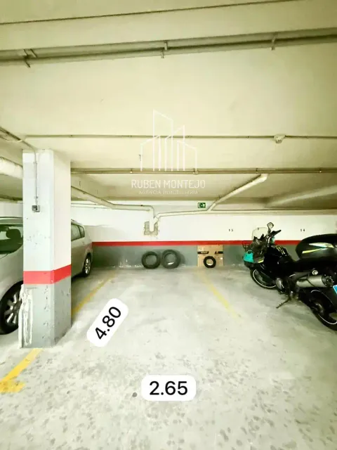 Piso de 140 m² en Castellanos de Moriscos