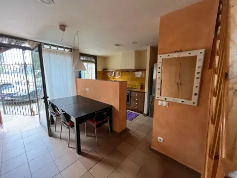 Casa de 132 m² en Cruïlles, Monells i Sant Sadurní de l'Heura (2/7)