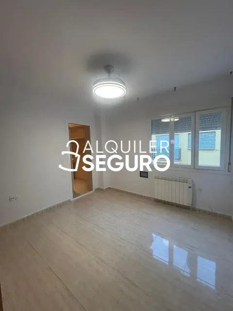 Flat 75 m² in Cúllar Vega (3/25)