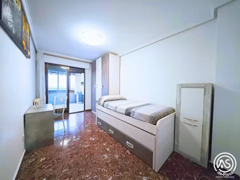 Piso de 165 m² en Zaragoza