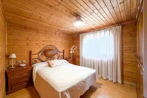 Casa de 80 m² a Oriola