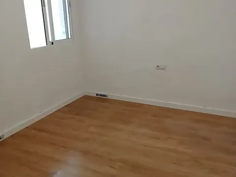 Pis de 84 m² a Almansa