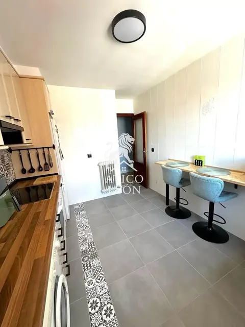 Appartamento 74 m² a León