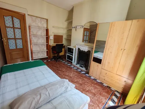 Room for rent, Madrid