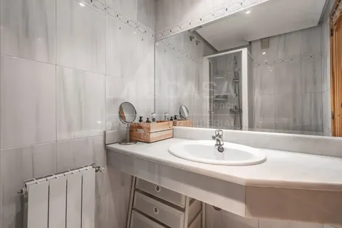 Wohnung 94 m² in Madrid