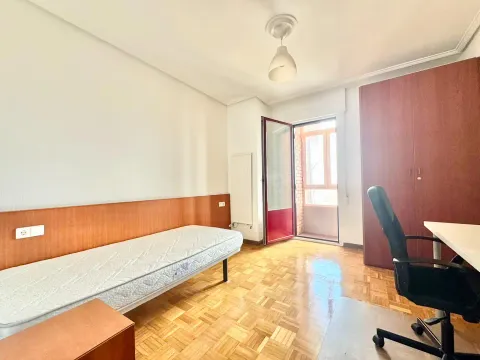 Flat 98 m² in Vitoria-Gasteiz