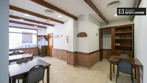Habitació de lloguer, Sagunt