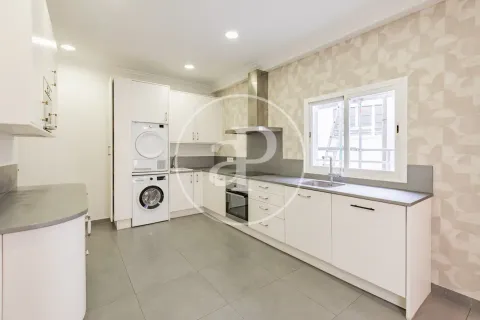 Flat 229 m² in Madrid