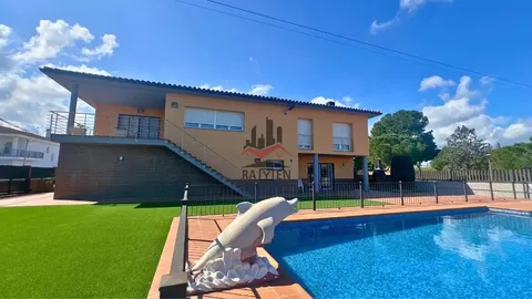 Casa de 395 m² a Vilamalla (3/53)