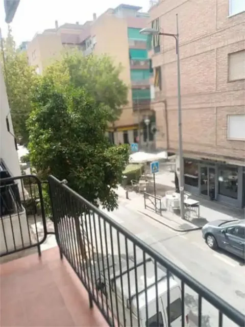 Wohnung 80 m² in Granada