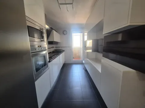 Pis de 95 m² a Àvila